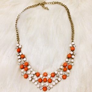🌸3 for $25🌸 Banana Republic coral necklace